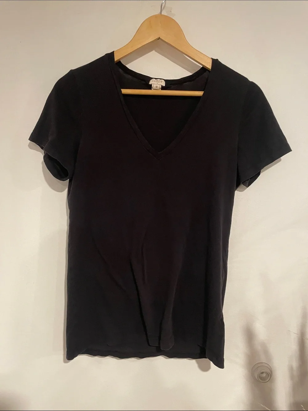 J. Crew Black V-Neck Short Sleeve Tee Sz M B135